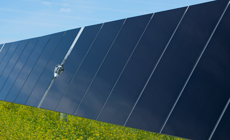 reNEWS_'s tweet photo. First Solar has struck a deal to supply Leeward Renewable Energy with 1GW of advanced, ultra-low carbon thin-film PV modules in the US https://t.co/TC6Jib9naX https://t.co/V5Rjf7X3zk