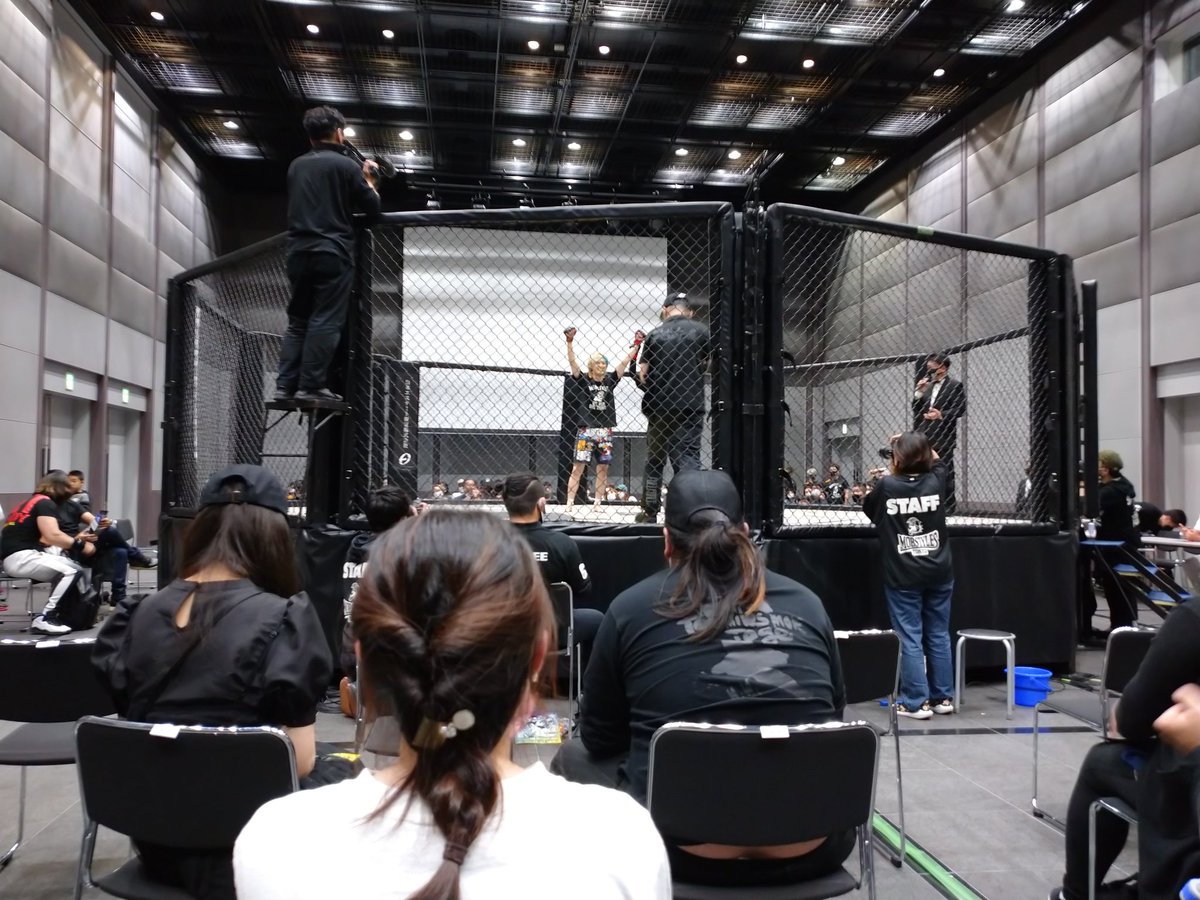 193UDON's tweet photo. 地元で格闘技を見れる幸福感
大会関係者の皆さんに感謝です
#修斗高松
#shooto0424
#FORCEGIG02
#FORCE15 https://t.co/Upq21p3uY1