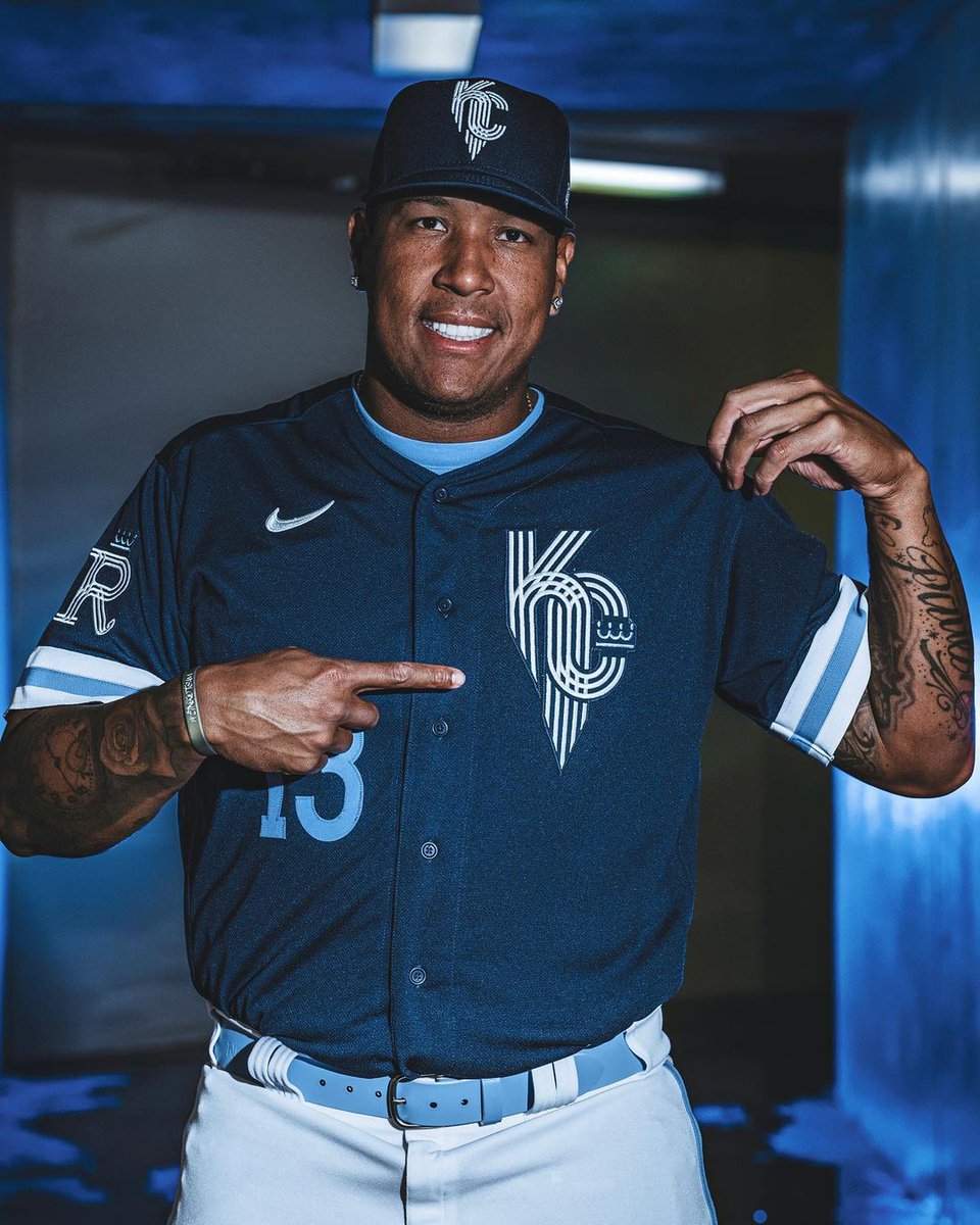 The Kansas City Royals revealed their Nike City Connect uniforms 👑

📷: <a href="/Royals/">Kansas City Royals</a>