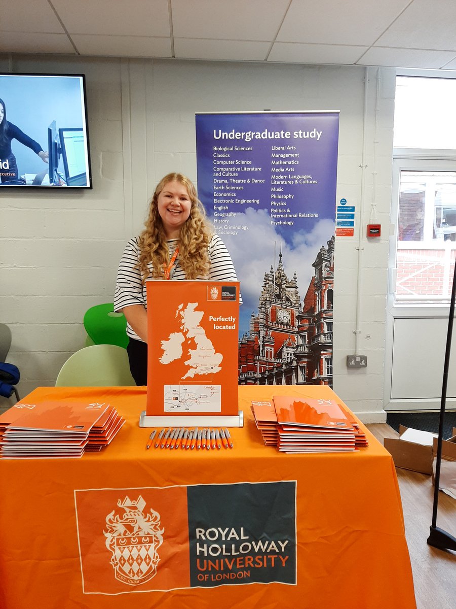 GodalmingColl's tweet photo. Thank you for coming in for our #ProgressionFair ๐ @UniCreativeArts @oysterworldwide @portsmouthuni @RoyalHolloway
#surrey #godalmingcollege #FutureFridays https://t.co/cqUPanNihu