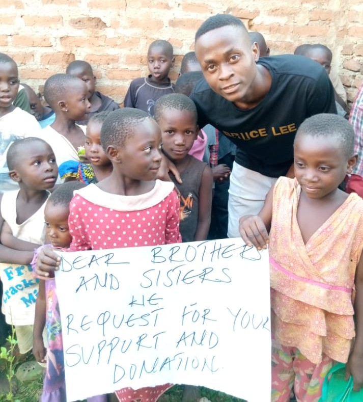 HopeForLifeUg's tweet photo. Lend a hand brothers and sisters to help the orphaned children, street kids and needy families.🤲🏾
@HopeForLifeUg https://t.co/fSDOk8DE7L