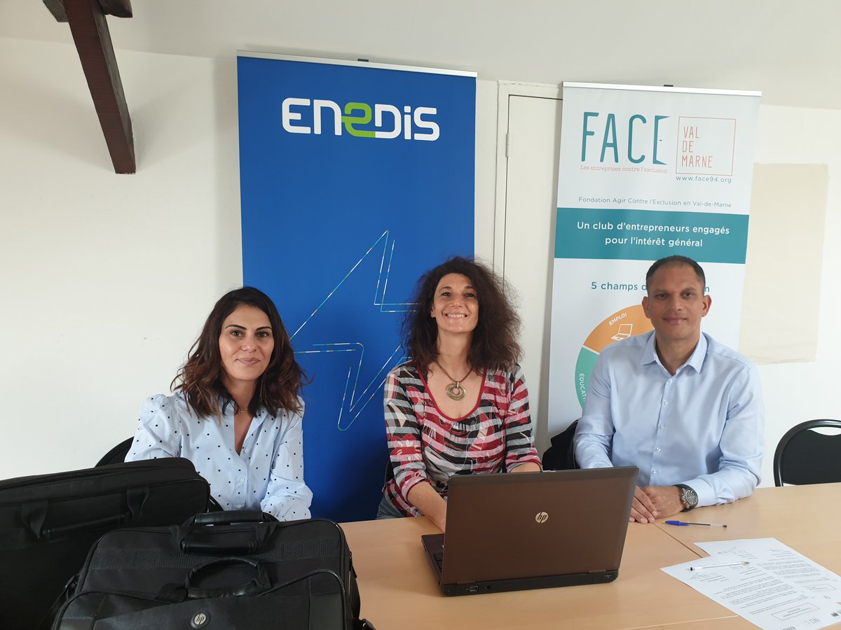 Don de 5 ordinateurs portables par <a href="/enedis/">Enedis</a> entreprise-membre de <a href="/FACEValdeMarne/">FACE Val de Marne</a>. Un don utile car la fracture numérique n'épargne par les jeunes que nous parrainons ! MERCI.