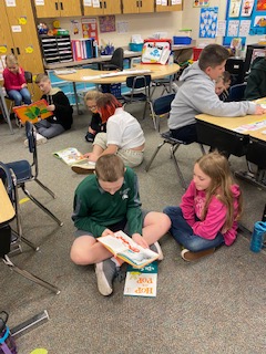 zeelandschools's tweet photo. 6th grade Cityside Middle students walked to Lincoln Elementary to read books in the K-2 classes. This is an exciting tradition that current 6th grade students remember from when they were in K-2. #ZPSLearningforLife https://t.co/9WqzV4p2pg