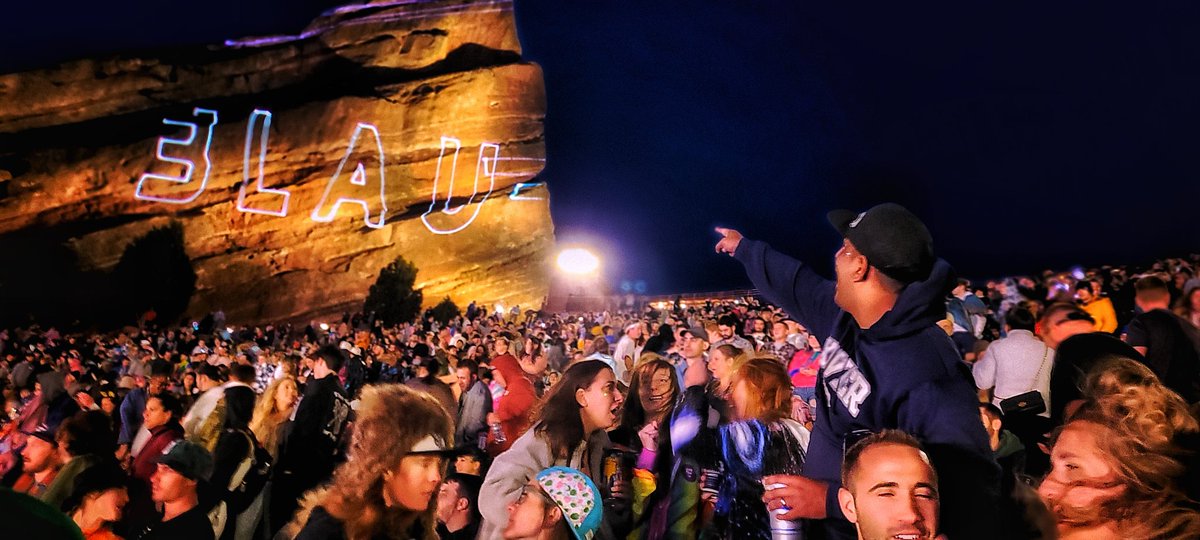 kat_man_did's tweet photo. @3LAU at red rocks. Pretty darn dope https://t.co/IOVD3Uz9aB