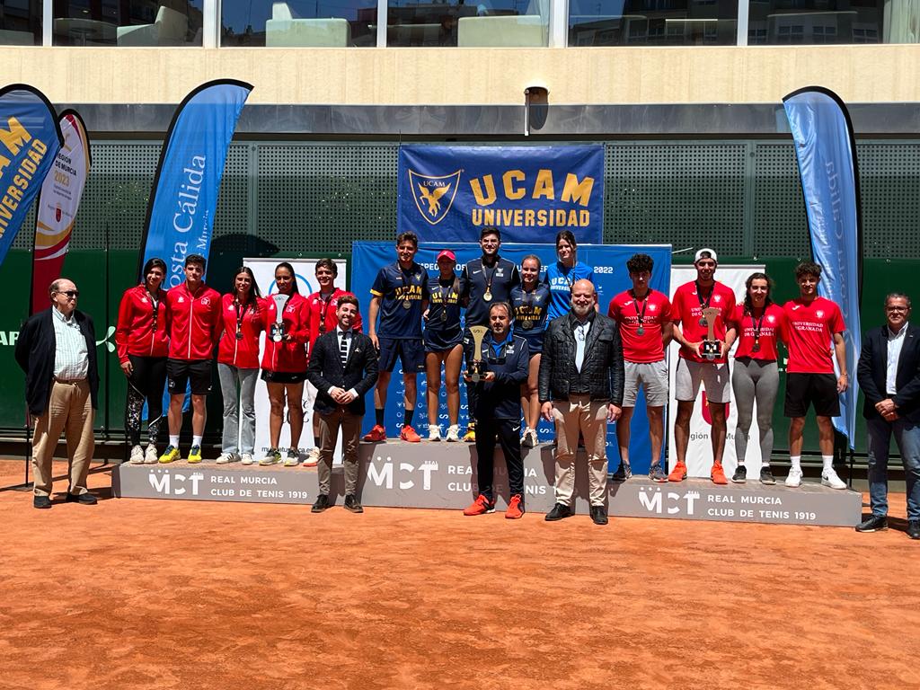 SADUSoficial's tweet photo. #CEU2022 #Tenis | 🥎 La @unisevilla se consolida subcampeona por equipos y conquista la 🥈 en la categoría individual femenina, el 🥉 en dobles masculino y el 🥉 en dobles femenino. ¡Enhorabuena, Estrella, José, Adrián, Ghizlane y María! 👏 https://t.co/eWocdeXRNQ