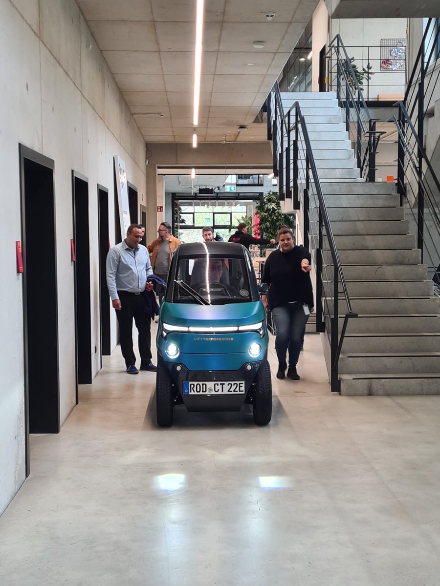 CtTransformer's tweet photo. We're here at the @utum_muc presenting the CT-1 to the people of Munich! At only one-meter wide, you can see that our little shape-shifter fits into the tightest of spaces 🚗
#CityTransformer #UrbanMobility #ThinkBigDriveSmall #Smartmobility #munichurbancolab #Munich https://t.co/4NhmZcvUlx