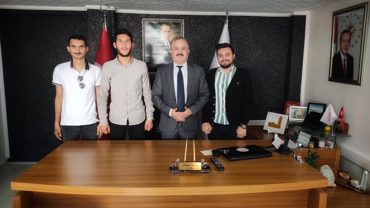 ekbercanturk767's tweet photo. Iğdır Aile, Çalışma ve Sosyal Hizmetler Müdürü @HasanGVEN11'i makamında ziyaret ettik.  Bizleri sıcak ve samimi bir şekilde karşılayan sayın müdürümüze ilgi ve alakalarından dolayı teşekkür ederiz. https://t.co/Kt9SdLgdfO
