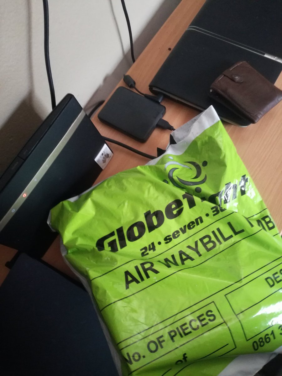 MalatseGoitse's tweet photo. An adventure in a box, a whole mood☝️
It only took a day for my package to arrive, all the way from Richards Bay...
Quality service🍃🔥🙏
Thanks again to @BGF_headoffice
Now to begin this adventure of edibles😭🔥🔥
#Memberville #StonerFam #Giveaway #CannabisCommunity https://t.co/g3HHNDP0lp