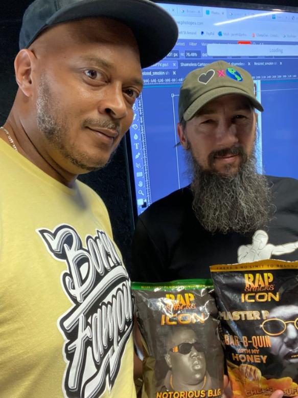 s2pmanager's tweet photo. Movement in Arizona 🔥🔥🔥🔥 #CBD #Innovator @JefrosBotanical #JarrettStAmand #Cooper1 #CU1 #Tempe #AZ https://t.co/Y1NqqCsbQF https://t.co/4nX07Cctd7