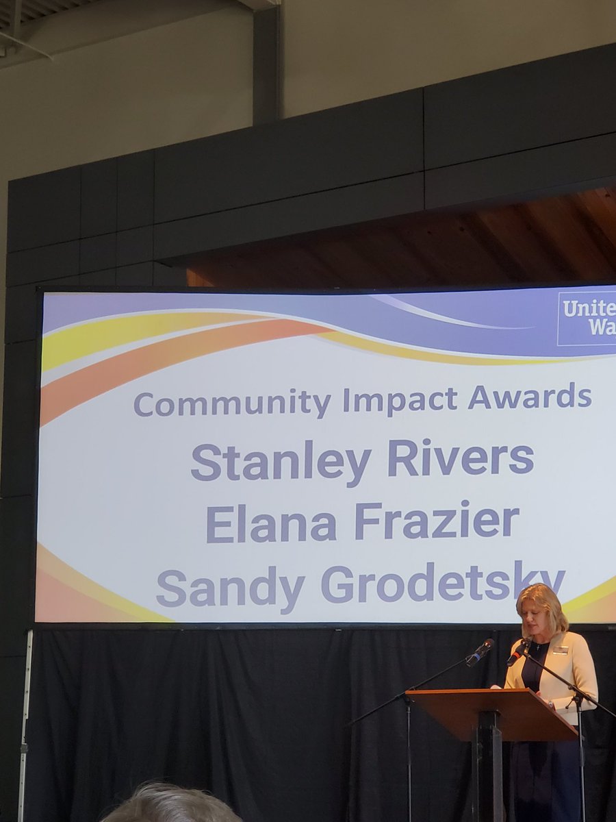 Congratulations to Elana Frazier, CULYP President, recipient of the Volunteer Award from United Way.