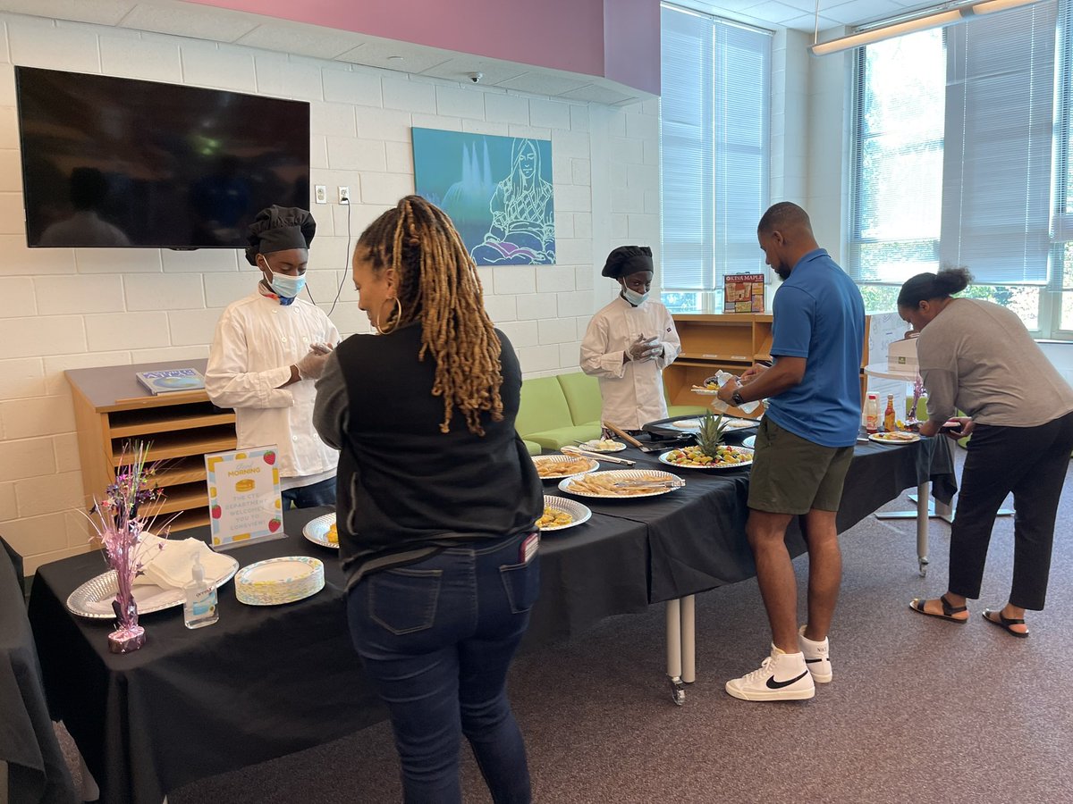 CTE breakfast provided by our student chefs!  🥞