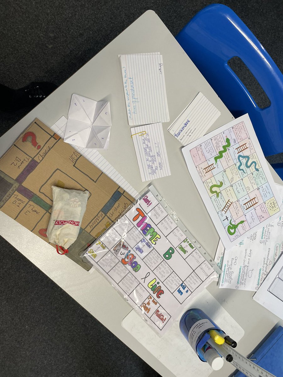 Shout out to Miss Giddings amazing year 11 class with their revision games! <a href="/TeamMoreton11/">Moreton Year 11</a> @MrFitzgerald12