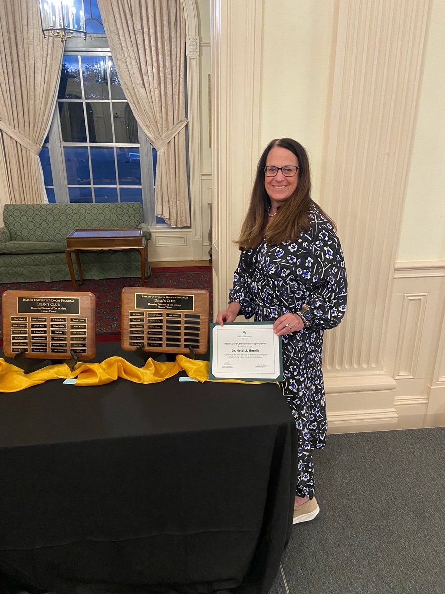 Dr. Heidi Hornik became a member of the Dean’s Club in the Honors College for supervising 10 Honors theses. The program attracts top-tier students and brings together innovative interdisciplinary undergrad programs.

Congratulations Dr. Hornik!
<a href="/BaylorOVPR/">Baylor OVPR</a> <a href="/Baylor_AandS/">Baylor University College of Arts & Sciences</a>