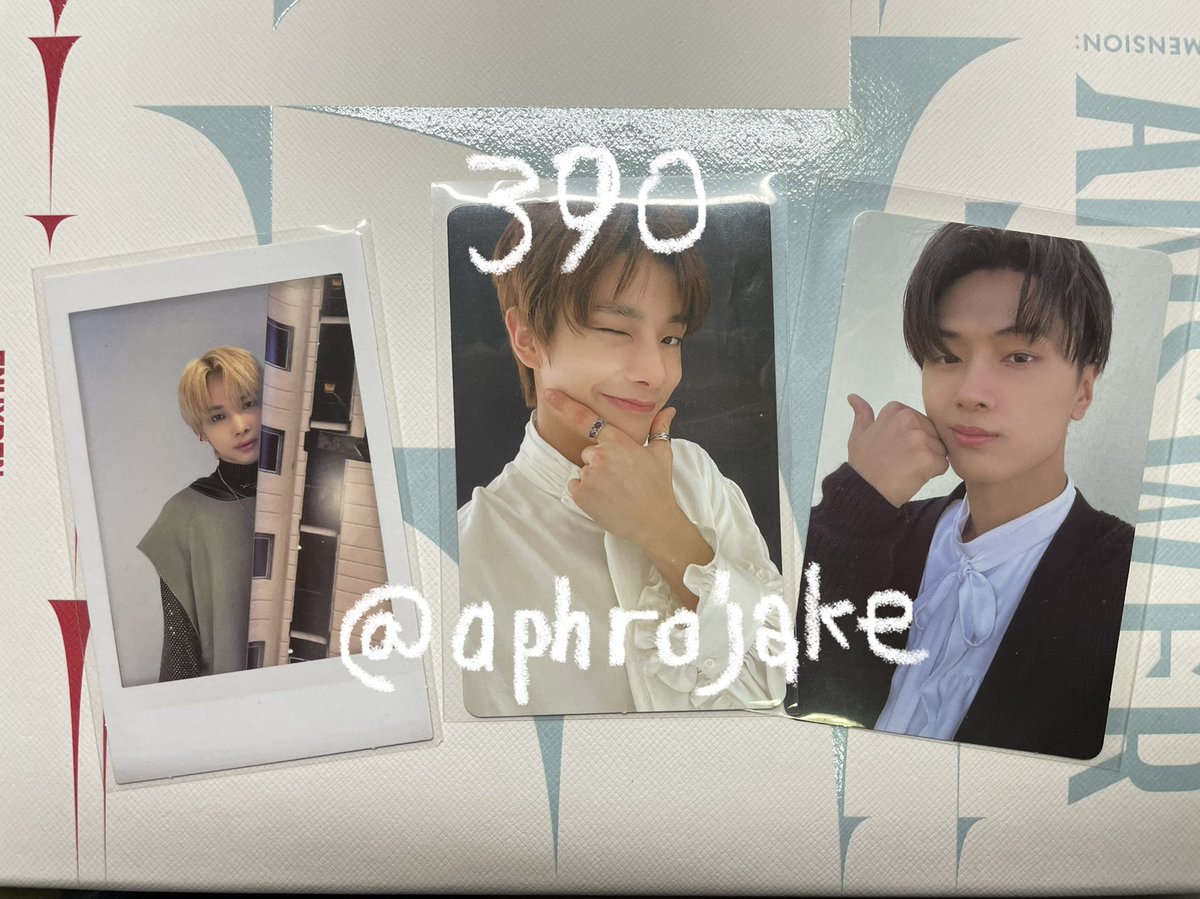 aphrojake's tweet photo. พร้อมส่ง 📦🏹 
เจค dusk , นิกิ พลร , เจย์  yet
3 ใบ 390 บาท รวมส่ง 📮

dm only kub

#ตลาดนัดเอนไฮนเพน #ตลาดนัดenhypen https://t.co/emzTP2vcpb