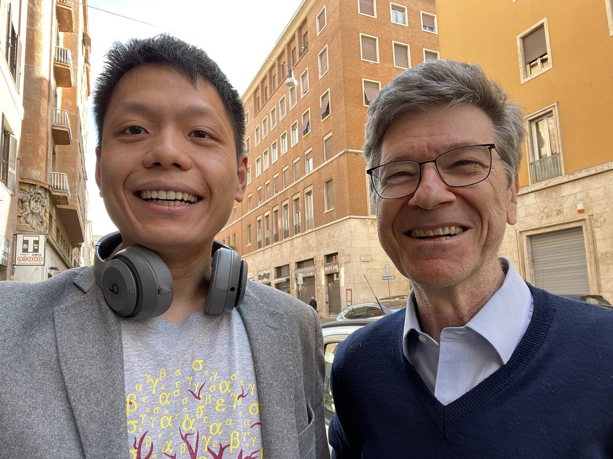 Lin_Alessandro's tweet photo. I just randomly bumped into @JeffDSachs and am a happy economist 😬 it’s also very random that I’m wearing @Brown_Economics shirt https://t.co/Qw680ZAG0A
