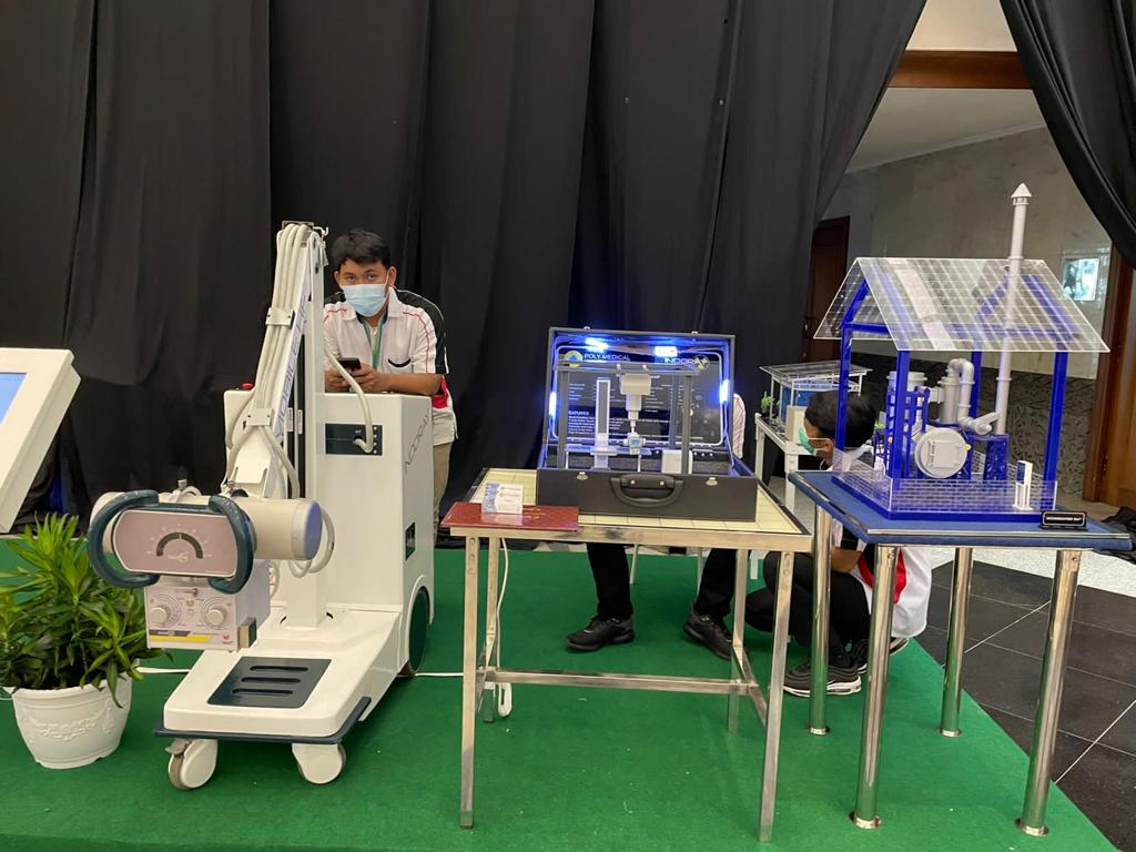 Kalo ini ada yang tau ga

#BanggaProdukUMKM 
#UMKMJadiPrioritas

<a href="/KemenkopUKM/">Kemenkop UKM</a>