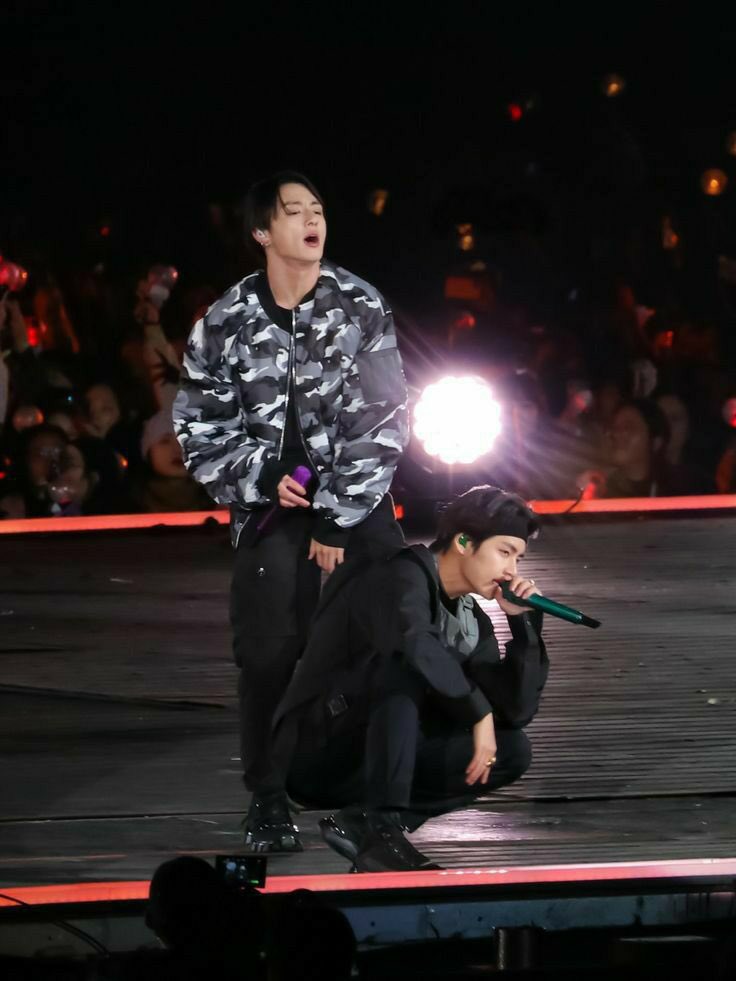 ROCKSTARTAEKOO's tweet photo. https://t.co/zEoO0nXFCP