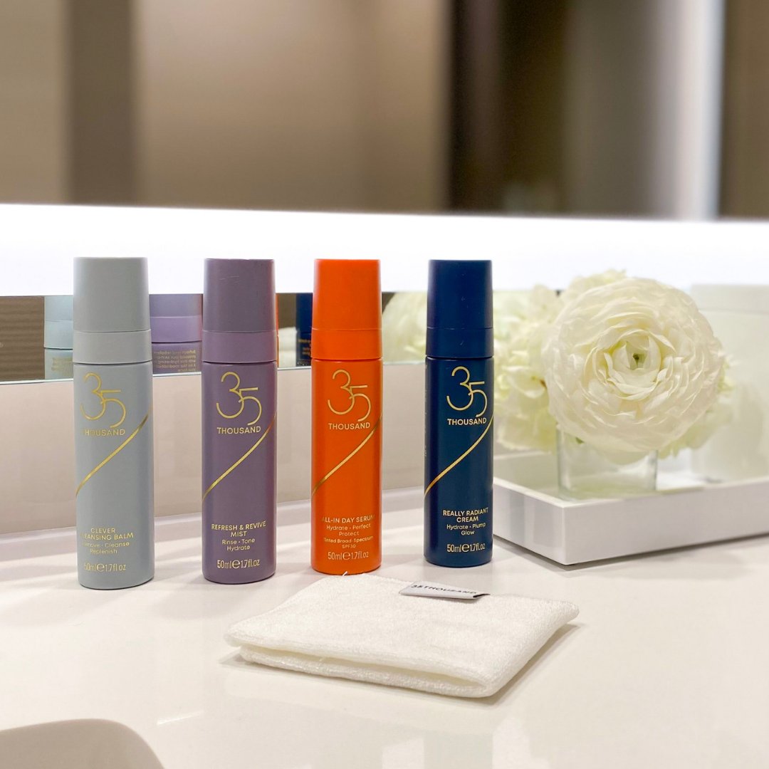 35Thousand's tweet photo. Understanding all of the skincare products/ingredients people say you just HAVE to be using can become a job, and that’s a side hustle no one needs. The All The Radiance bundle is suitable for all skin types + covers the basics of everyday skincare needs beautifully. https://t.co/FJcmm7ESod