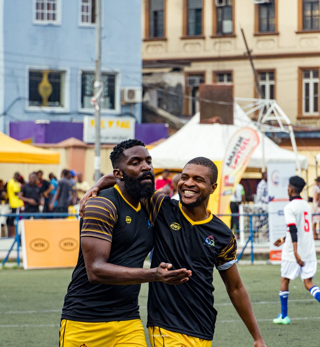 Chef_Kachi's tweet photo. More images from @JOINTHECAST's Malaria football Initiative #jointhecast

Tag whoever you recognise. Let's go⚡ https://t.co/m4zYZgRk4V