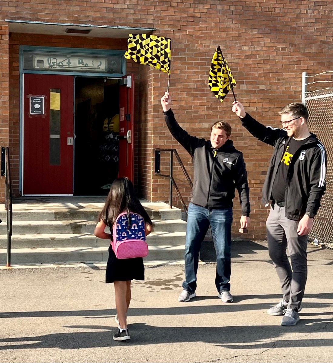 ColsCitySchools's tweet photo. To help celebrate the return from Spring Break, our friends from the @ColumbusCrew (including Crew Cat, SC, and @FrankieHejduk2) greeted students at Hamilton STEM Academy this morning. Let's all finish the year strong and make attendance a top goal! #OurCCS #crew96 https://t.co/02sJRASO0y