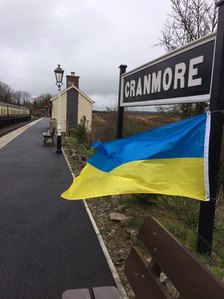 ESRlearning's tweet photo. @AKamyshin So cruel. And yet I suspect #Ukrzaliznytsia will overcome with their now infamous attitude &amp; determination in the face of incredible hardship. Standing with Ukraine Railways from a little corner of #Somerset @EastSomersetRly #UkraineWar https://t.co/4CywARYlbL