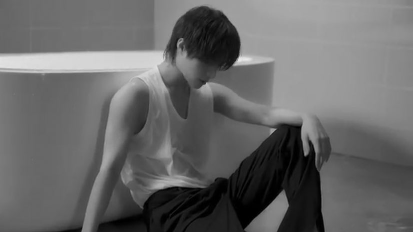 ssoogyuist's tweet photo. beomgyu is actually so sexy no one can deny it https://t.co/MYmWAowUWk