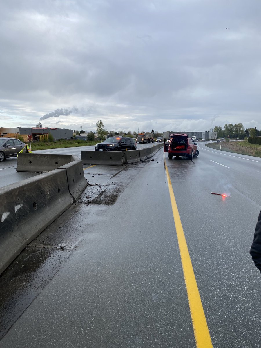 Hwy 17 E/B 6400 block single vehicle dump truck trailer crashed into centre median. No injuries significant damage to centre median and vehicle, please slow down as there is a significant amount of diesel fuel on the road surface ⁦⁦<a href="/deltapolice/">Delta Police Department</a>⁩