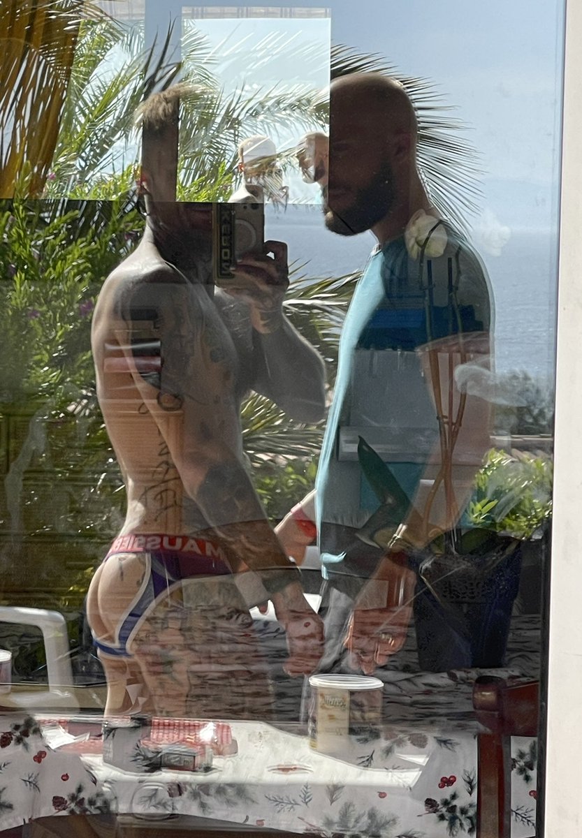 Slutty_Aries's tweet photo. Hello 🥳 https://t.co/Gr8q2Yg86G