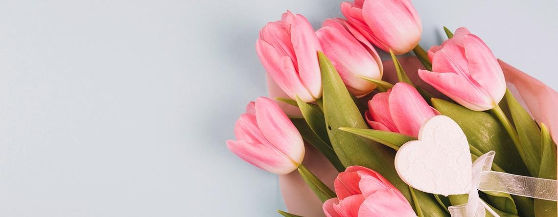 Un ramo de #flores en el Día de la Madre.
Elige las que más se parecen a ella; si os decidís ¿Por qué no elegir unas que sean portadoras de un mensaje?
Más info aquí 👇
guiadelnino.com/juegos-y-fiest…

#diadelamadre #madre #mama #regalo #ramodeflores