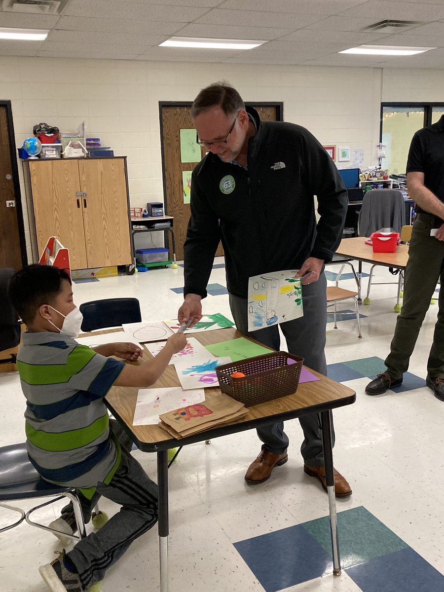 Christinia Hirsch tweet media