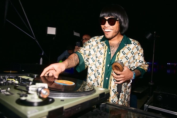 .WEE MAN tweet media