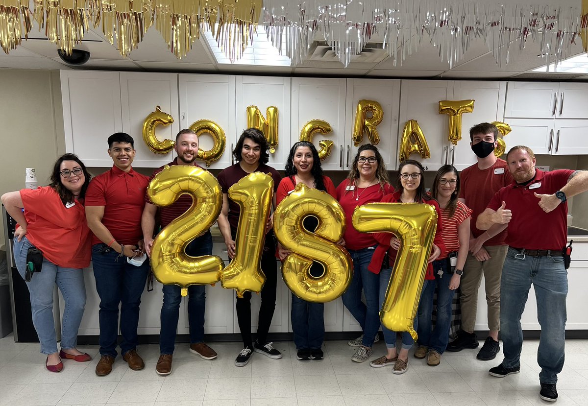 Goodbye, Au Revoir, Auf Wiedersehen to Daniel. He’s moving onto bigger and better things within Target! Best wishes and good luck at T2187 from all at T0176 @matthew_grothe <a href="/Gloria45180044/">Gloria</a> <a href="/BulmerCaitlin/">Caitlin Bulmer</a>