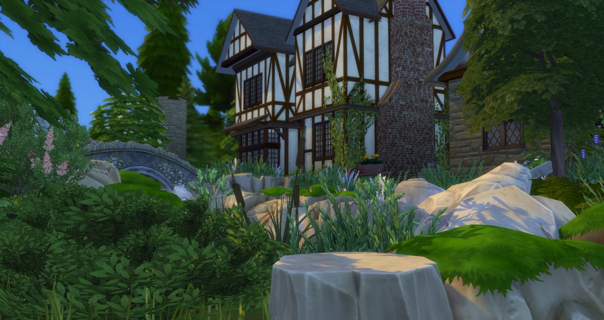 GooglDee's tweet photo. Still a little obsessed with this build. Thank you @jubiesims for including me in your #TS4ColossalCastleCollab it was so much fun!! @TheSims https://t.co/5T1lmZF0Ka