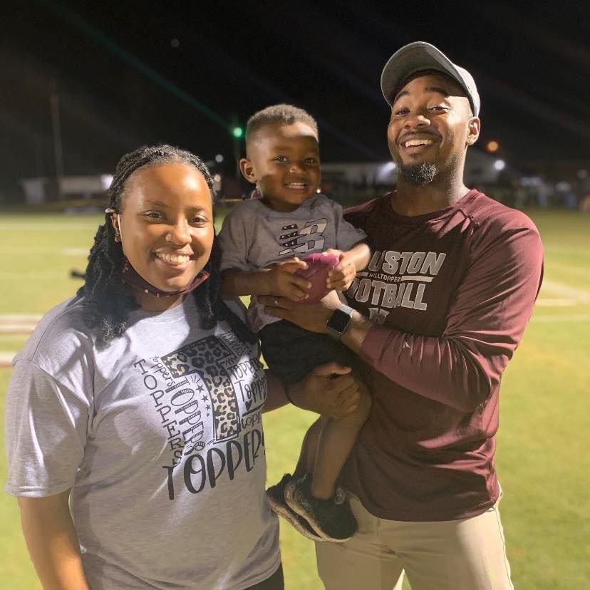 houstontoppers's tweet photo. The hearts of the Hilltopper community are heavy today with the passing of Coach Anquntio “Q” Lewis.  Coach Q was an asset to our coaching staff and the players he coached.  Please keep the Lewis family in your thoughts and prayers as they mourn the loss of a great man. https://t.co/qDJyS6XBMu
