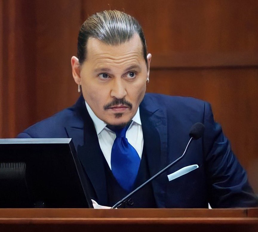 QueenBee_73's tweet photo. I, Johnny Depp
#MenToo https://t.co/aqLuXqbsSj