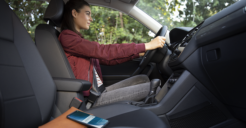 OnStar's tweet photo. FOMO distracting you on the road? Put your phone on silent or answer hands-free. Either way, everything will be just as fun and exciting when you get there. #DistractedDrivingAwarenessMonth https://t.co/jqB2yS3kYs