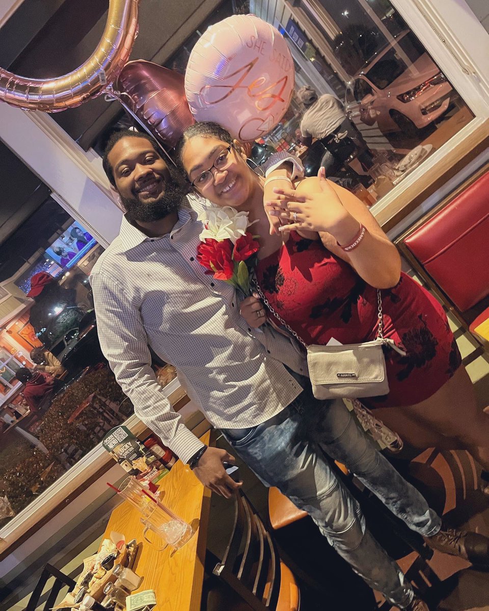 kaylashenice's tweet photo. Issa fiancé🤍💍 March.20.2022🫶🏽 https://t.co/VaGDzenC0U