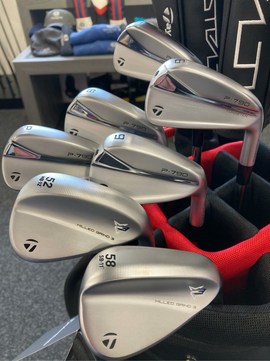 LBrotherhoodPGA's tweet image. Colour coordination in a must - especially when you’ve been custom fitted from top to toe with a new set of @TaylorMadeGolf golf clubs! 👌🏻

Featuring: Milled Grind 3 wedges, P790 irons &amp;amp; Stealth woods, yes please! 😜

#taylormadegolf #stealth #customfitted #pgapro #service