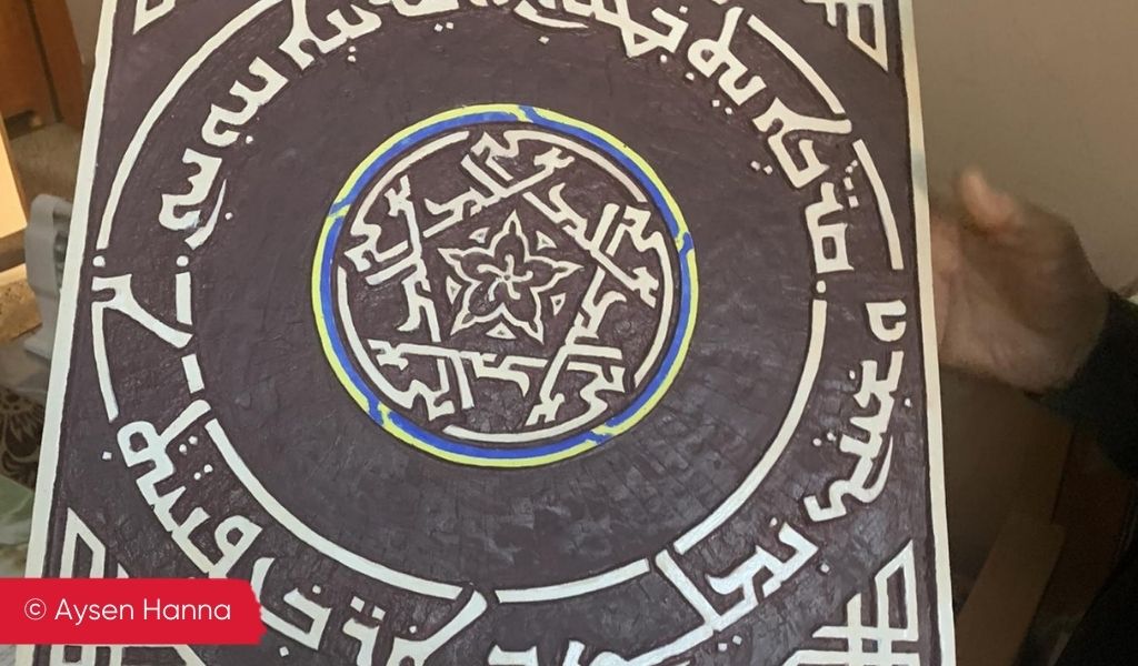 Some of these languages have been around for 1,000s of years. Here's a beautiful example of Aramaic carved alongside Arabic by an elderly Chaldean Christian calligrapher - one of the thousands of heritage items collected by #heritage gatherers in #Iraq creid.ac/blog/2022/04/0…