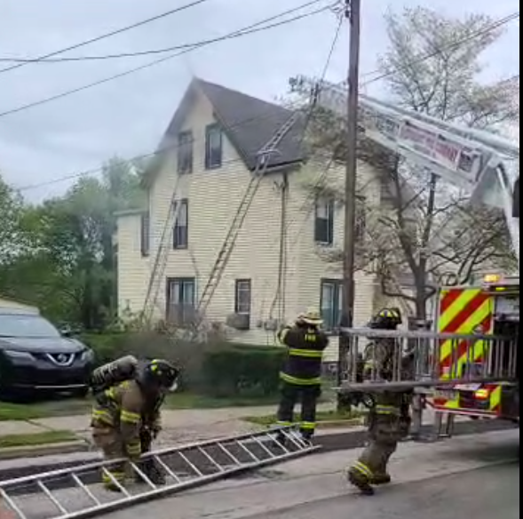 PhillyFireNews tweet media