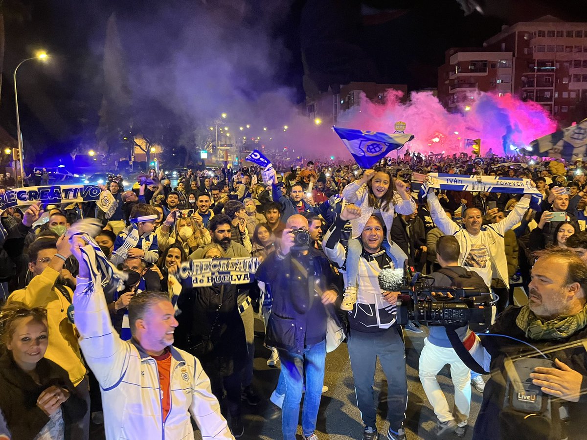 El 12 Decano ® tweet media