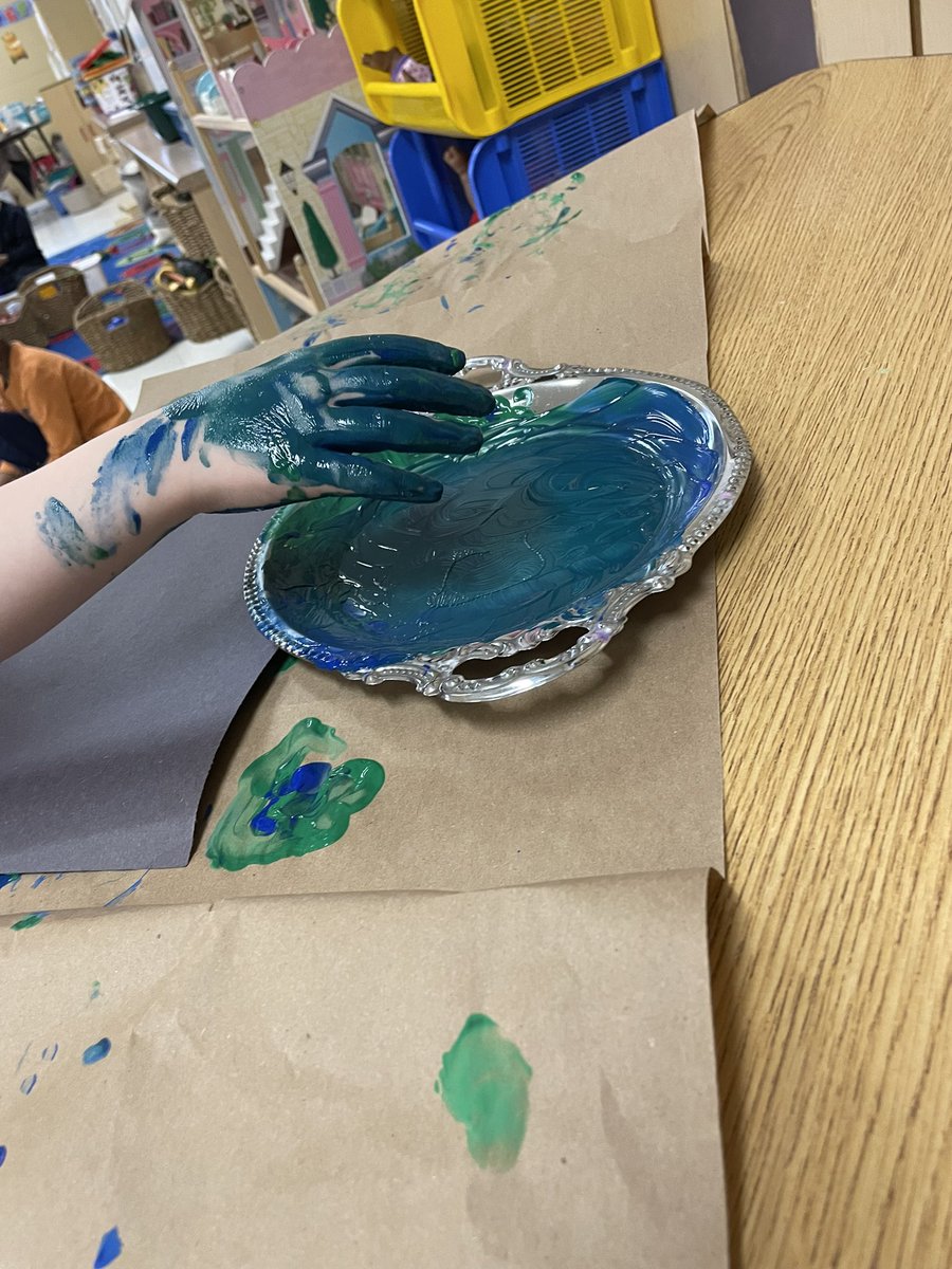 KennedyAlt13's tweet photo. KC was very excited to paint the world on Thursday! #EarthDay #Kindergarten #earlyyears #hwdsb #earlychildhood @hwdsb #earlylearning #ECE https://t.co/HFD3039bfx