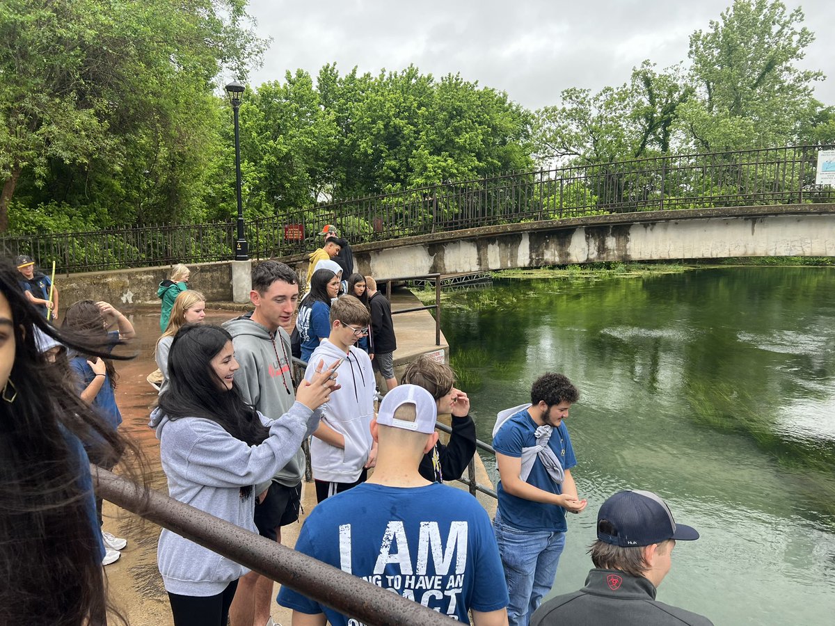 GHS_Ditto's tweet image. @granburyhsavid @txst @ActonMS_AVID Thank you, Kendall, for the tour!! #CollegeReady #Avidized