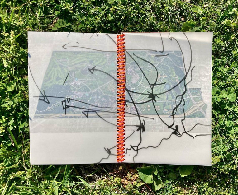 WhereasHoops's tweet photo. The #WhereasHoops Artist's Book is here!
Thank you @CRE2_WashU & @AMCS_WU for your support! We can't wait to share it as part of our efforts to make 🏀 in @ForestPark4Ever a reality!
Want your own copy? We're raffling off 25 FREE copies. Sign up here: https://t.co/z9guciput9 https://t.co/hsDNNBNATR