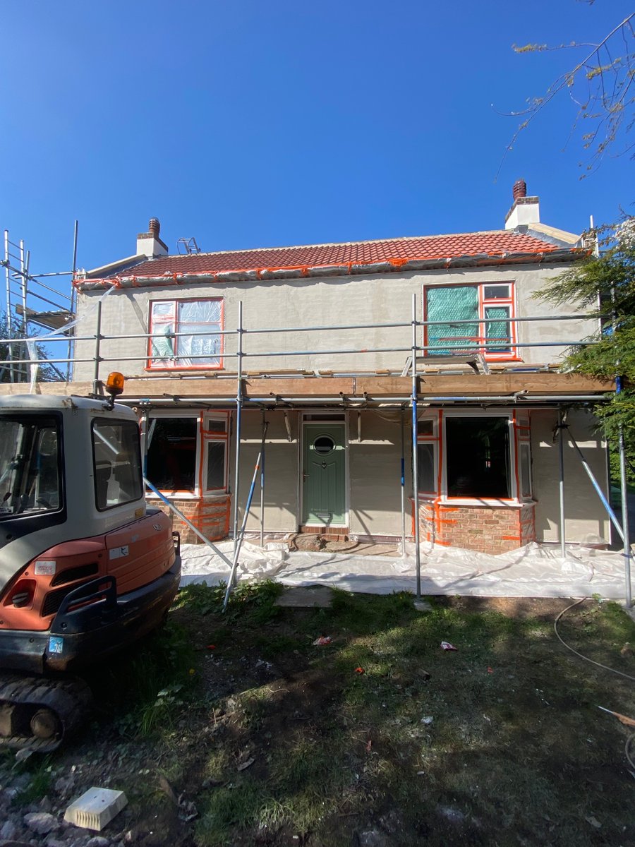 Ellisplasterin1's tweet photo. Our project in #epworth is well underway all base coated and meshed ready for the top coat.
π 01302 310432
π» https://t.co/WdScR1SrwI
#Render #Rendering #colouredrender #exterior #property #ecorend #ellisplastering https://t.co/iDzGzLOkVr