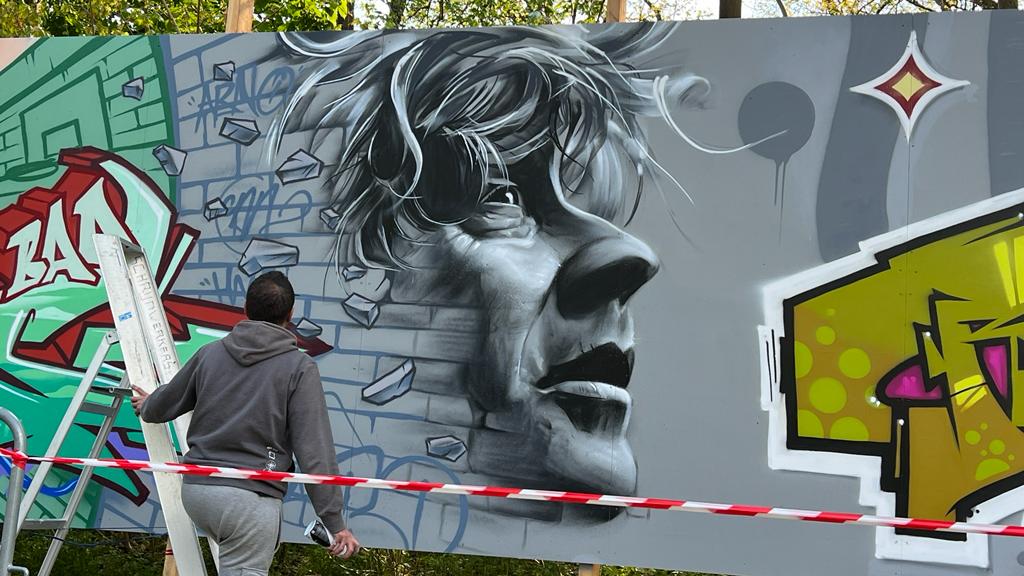 HMICNN199's tweet photo. #Arno by HMI ( CNN199 ) 
HOMMAGE https://t.co/3vB4kuP27f