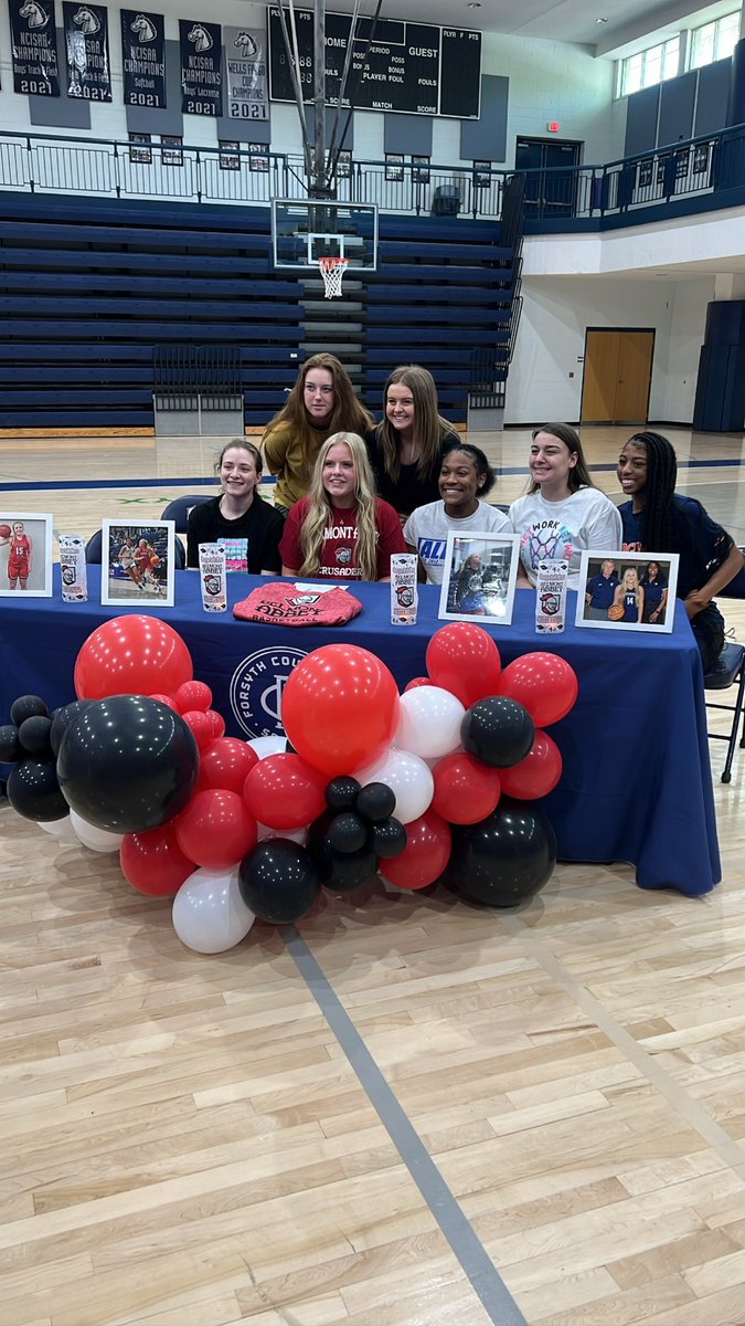 fcdsgirlshoops's tweet photo. Congratulations Senior Kyndall Ellison as she signed her letter of intent to continue her academic and athletic career at Belmont Abbey this fall! https://t.co/ULrfJoZDcW