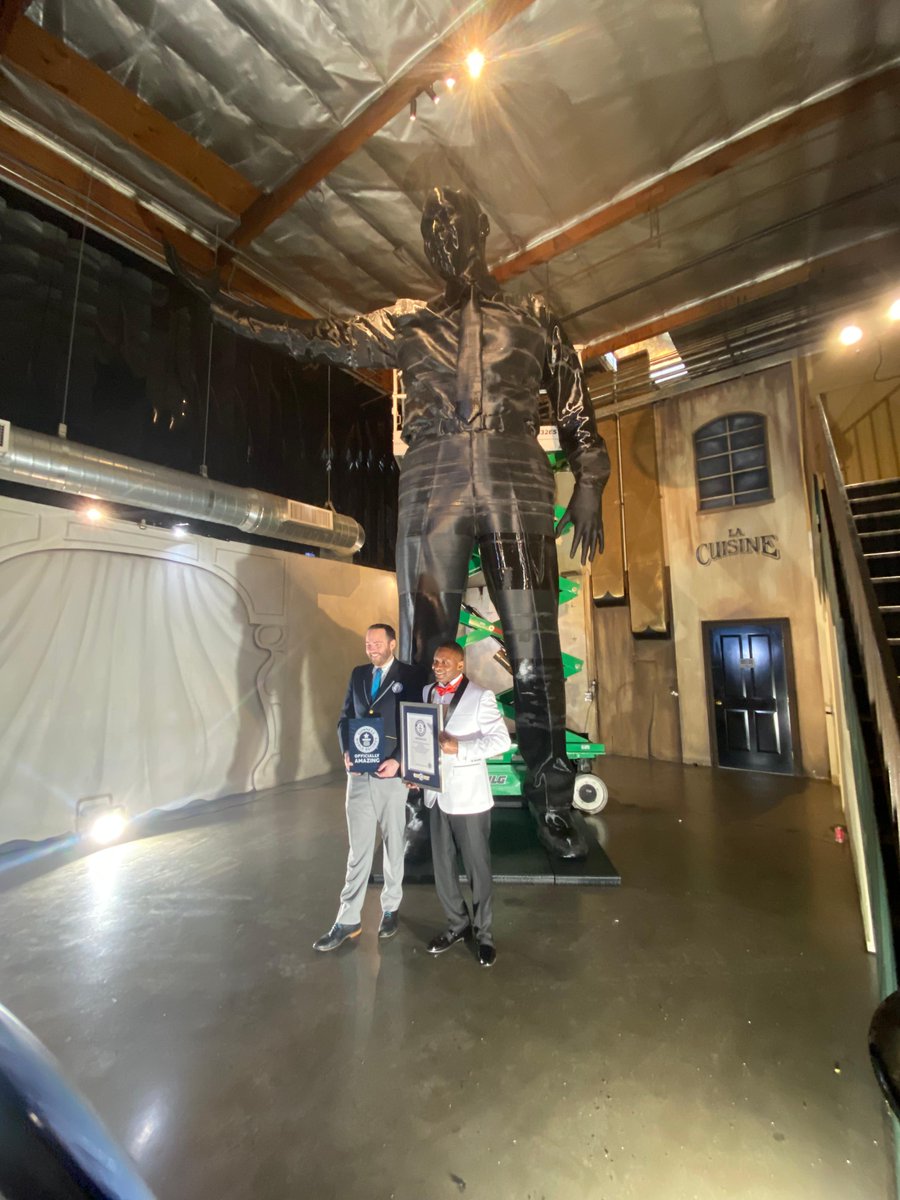 GroupTerrace's tweet image. Congratulations to our tenant at Hale Avenue Business Center, Atomic Props! They now hold the Guiness World Record for the tallest 3D printed sculpture (19' 10" tall; 1500 lbs)