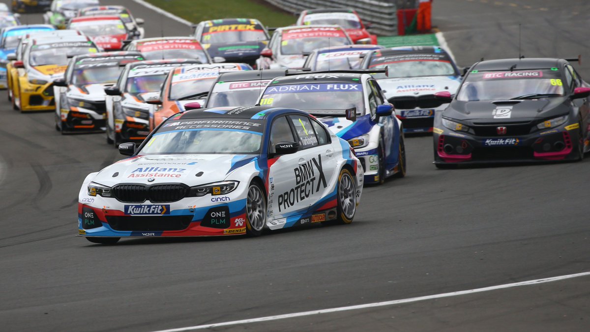 Official_WSR's tweet photo. 5️⃣ wins / 4️⃣ years / 3️⃣ Series

We're rather getting to like Donington... 

📸 @JakobEbrey https://t.co/QxI25eXr4w