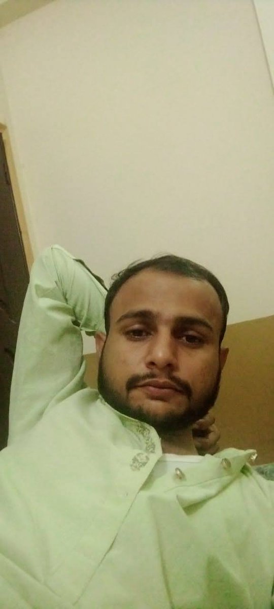 BrownBoy009's tweet photo. Missing boy Imran Babber found from rawalpindi.. He is married but yet feeling very single.. Please pray for him.. #DuaZehra https://t.co/oBkZO5jbaN